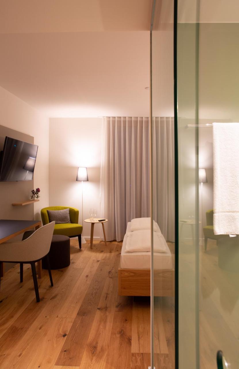 Zum Loewen Hotell Eimeldingen Eksteriør bilde