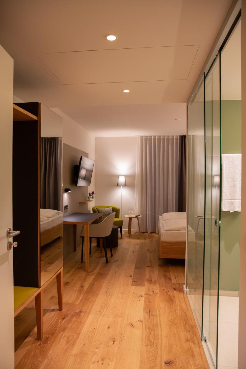 Zum Loewen Hotell Eimeldingen Eksteriør bilde